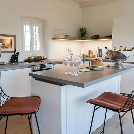 Landsitz Roserl 度假居 *